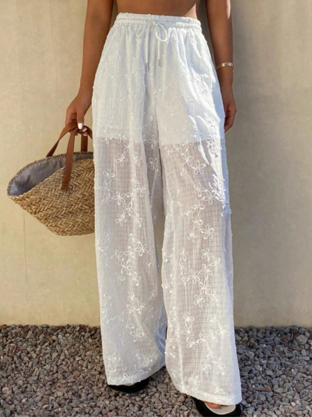 Drawstring Wide-Leg Pants - Picture 2 of 4